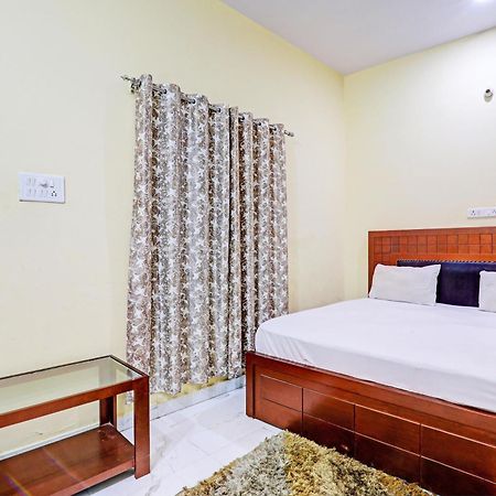 Hotel O Home Singhs Delight Varanasi Exteriör bild